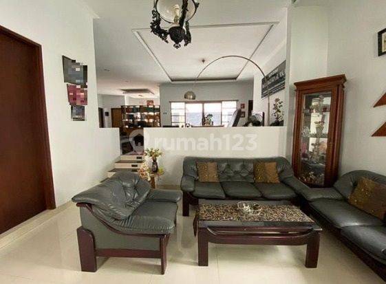 Rumah Lux di Pusat Kota Bandung Sayap Gatot Subroto 6