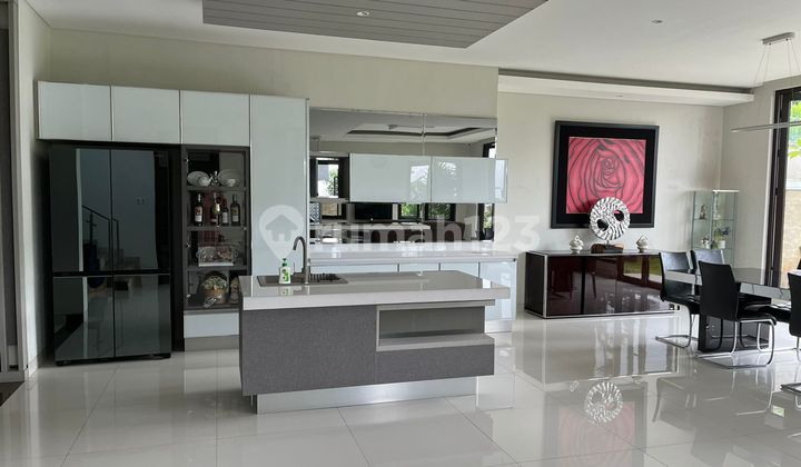 Rumah Mewah di Resor Dago Pakar, View Kota Bandung Rumah Mewah di Resor Dago Pakar, View Kota Bandung