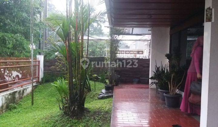 Rumah Asri di Sayap Gatot Subroto Bandung 8