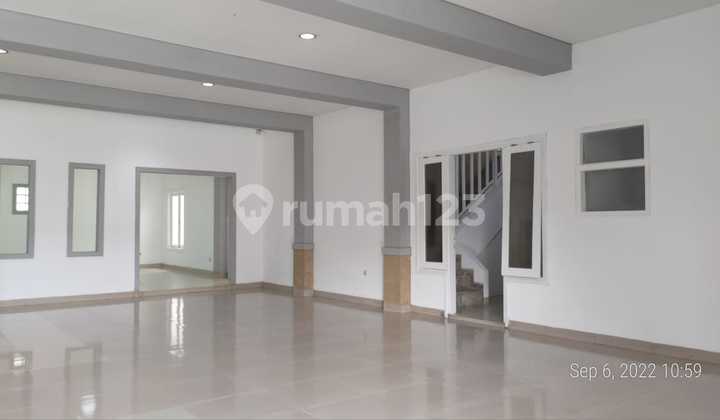 Dijual Rumah Luas Dan Bagus di Batununggal Bandung 2