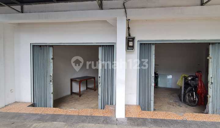 For Sale 3-Story Shop House on Jl Abdul Rahman Saleh Bandung
