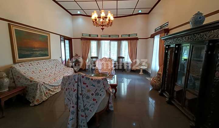 Rumah Belanda Terawat di Sayap Riau Bandung 2