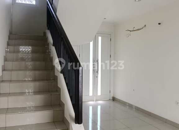 Rumah Minimalis Siap Huni di Cluster Amanda Summarecon Bandung 2