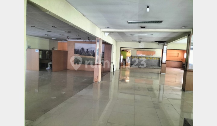 Ruang Usaha Luas di Setiabudi Kota Bandung