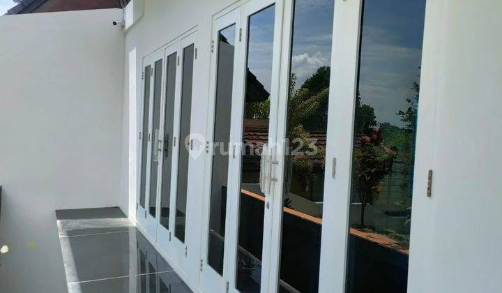 Dijual Rumah Baru dan Luas di Dago Pakar Permai 2