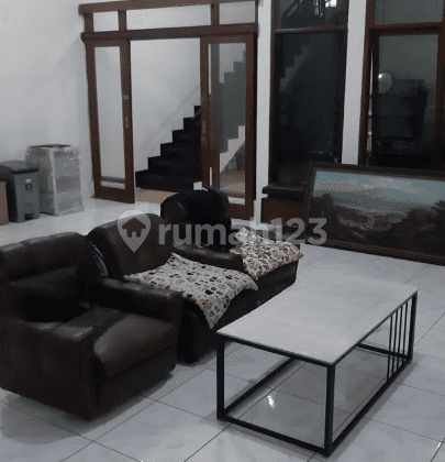 Rumah SHM 2 Lantai di Taman Kopo Indah 2 1