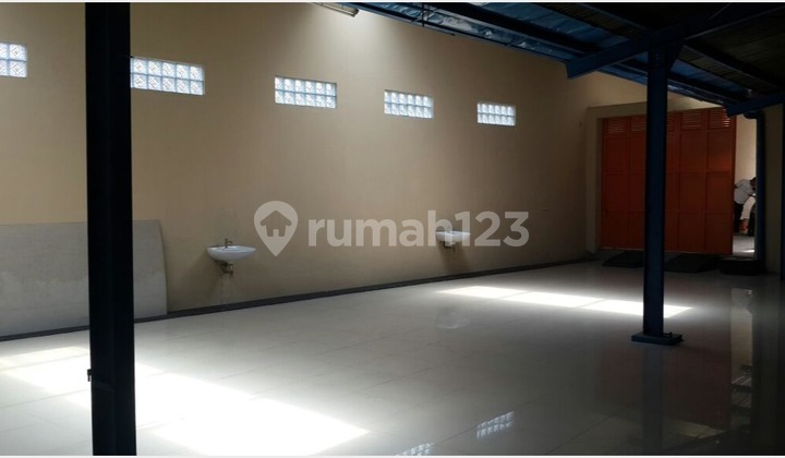 Commercial Space & Warehouse with SHM at Strategic Location in Kopo Raya