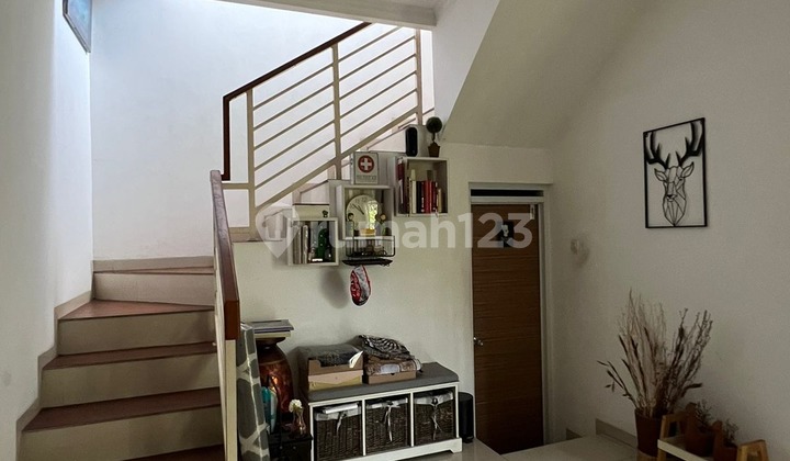 Rumah 2 Lantai di Rajamantri Residence Buah Batu 2