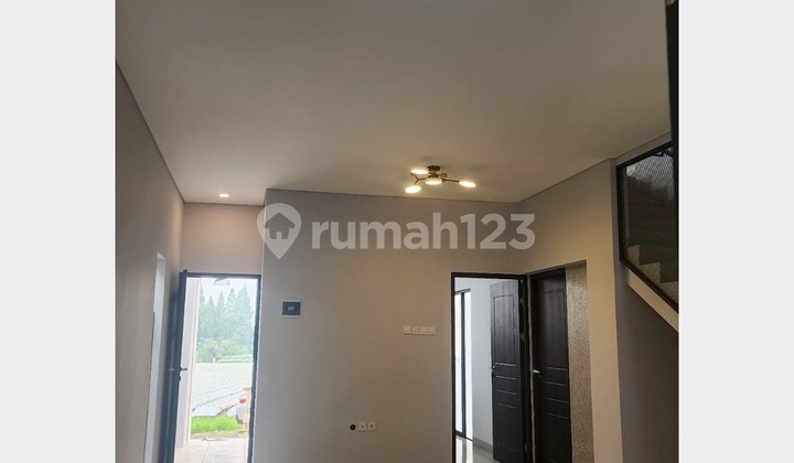 Rumah Bagus 2 Lantai di Setiabudhi Regency Rumah Bagus 2 Lantai di Setiabudhi Regency