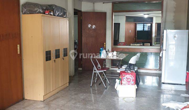 Rumah Dijual Hitung Tanah Saja di Jalan Naripan Kota Bandung 2