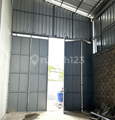 Gudang Siap Pakai di Batujajar Bandung