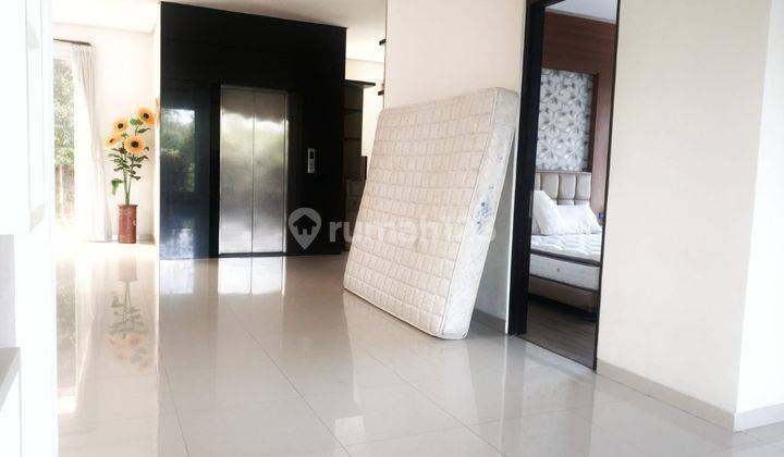 Rumah Mewah Ada Lift Pribadi di Resor Dago Pakar Kota Bandung 1