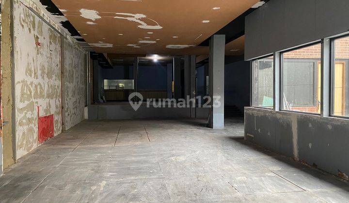 Sewa Ruang Usaha 2 Lantai Dekat Simpang Dago Bandung 2