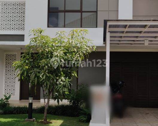 Sewa Rumah 2 Lantai Eksklusif di Cluster Btari Summarecon Bandung 2