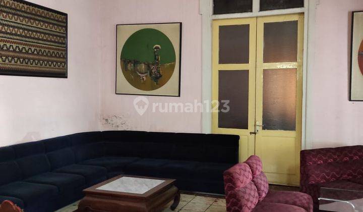 Dijual Ruang Usaha Lokasi Tengah Kota Bandung Mainroad Riau 2