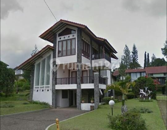 Villa Terawat Siap Huni Lembang Bandung