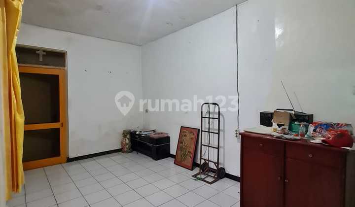 Rumah Cocok Untuk Kos-Kosan di Sayap Lengkong Kecil 2