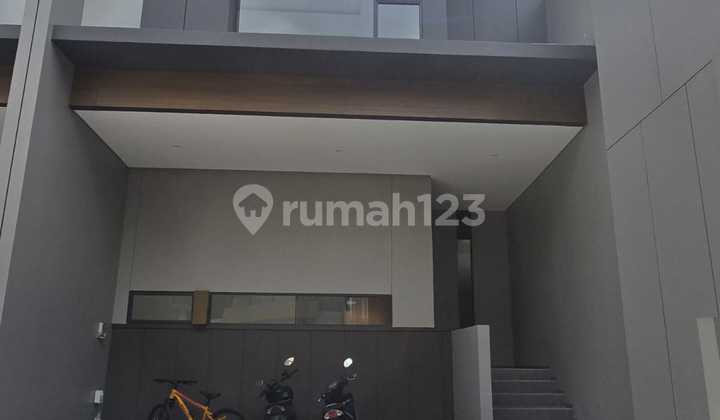Rumah Baru Modern Minimalis 2 Lantai di Setraduta Grande Bandung