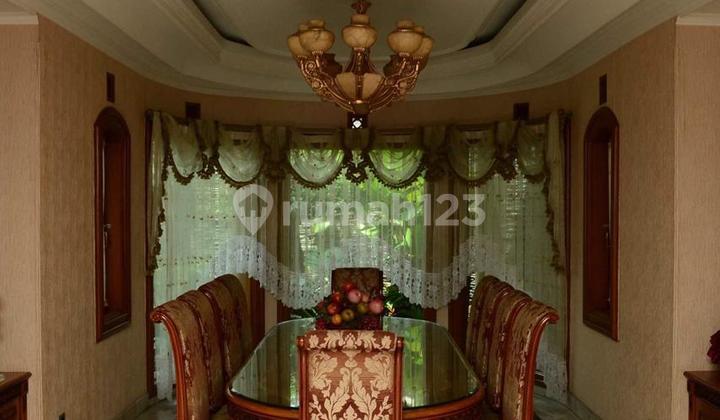 Rumah Mewah 4 Lantai di Setraduta Hegarmanah Bandung Rumah Mewah 4 Lantai di Setraduta Hegarmanah Bandung