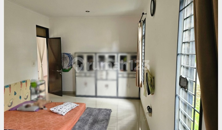 Dijual Rumah Bagus 1,5 Lantai Hook Di Taman Holis Indah Bandung 2