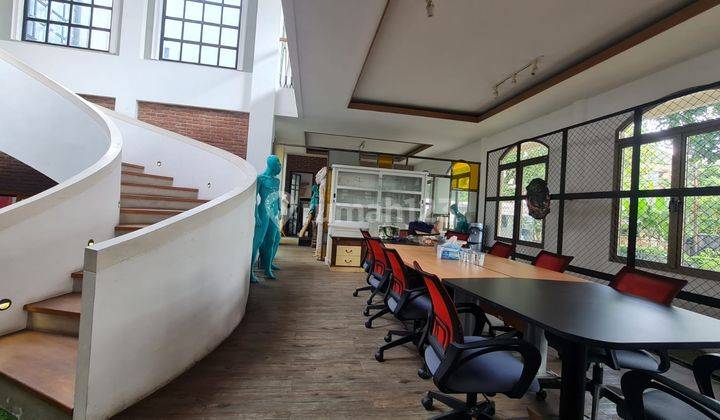 Rumah Lokasi Bagus Cocok Untuk Kantor Jl Dr Otten Bandung 1