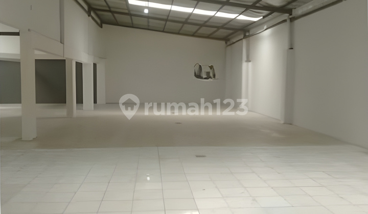 Gudang Luas Siap Pakai Holis Permai Bandung