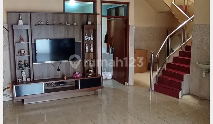 Di Jual Rumah Tengah Kota 2 Lantai Di Rajawali Sakti Kota Bandung
