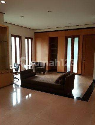 Di Jual Rumah Posisi Langka Siap Huni di Setraduta Bandung 1