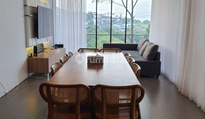 Dijual Villa Cantik 2 Lantai View Kota Bandung di Dago Villa 1