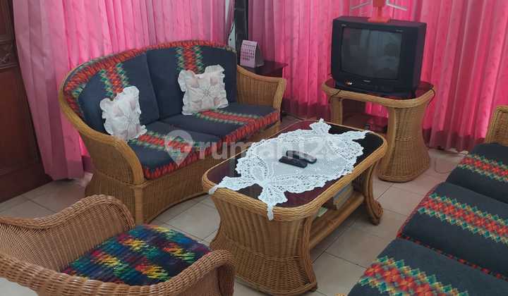 Villa Terawat Siap Huni Lembang Bandung