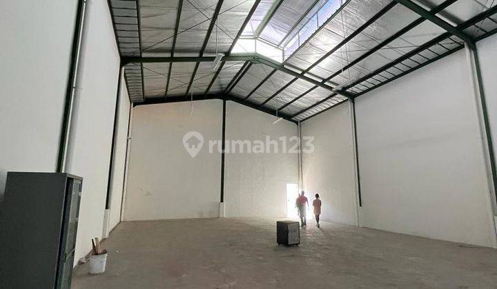 Gudang Baru 288m di Bizpark, Kopo, Bandung 1