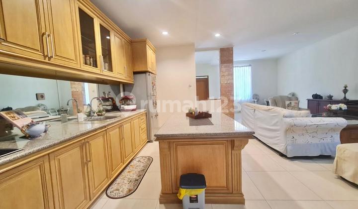 Rumah Siap Huni 3 Lantai Semifurnish di Setra Duta Bandung 2