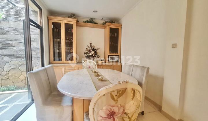 Rumah Siap Huni 3 Lantai Semifurnish di Setra Duta Bandung 1
