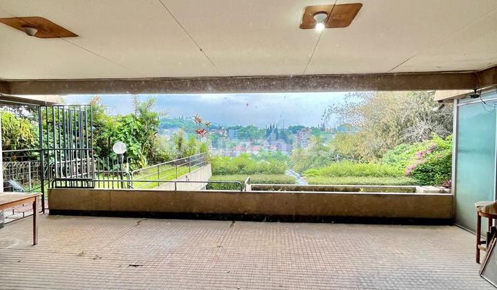 Dijual Rumah Mewah Siap Huni di Hegarmanah, Bandung - Strategis, Bebas Banjir, dan Cocok untuk Investasi 2