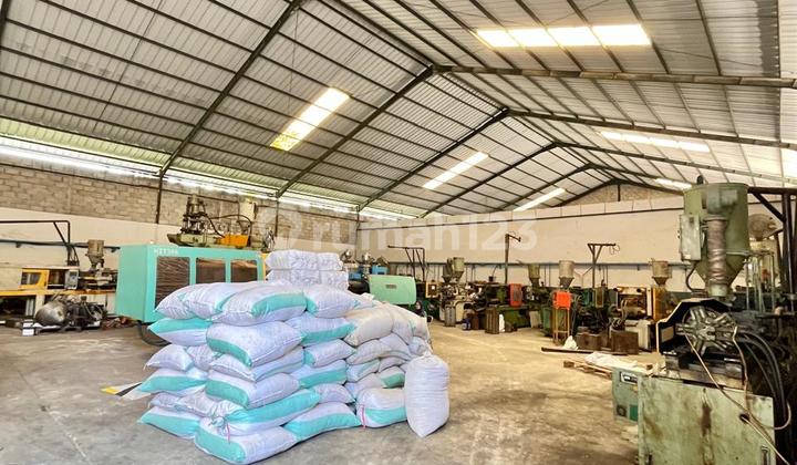 For Sale: Ready-to-Use Spacious Warehouse in Baleendah – Easy Access via Kopo | South Bandung For Sale: Ready-to-Use Spacious Warehouse in Baleendah – Easy Access via Kopo | South Bandung