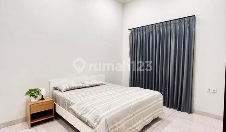 Dijual Rumah Mewah Fully Furnished Batununggal LT 375M 2
