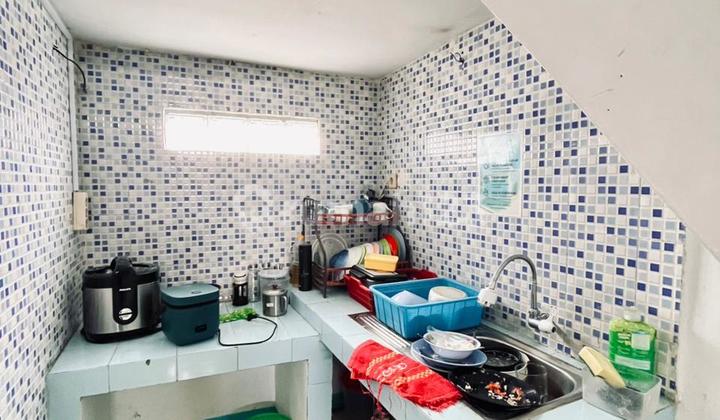 For Sale Active 19-Room Boarding House in Ciumbuleuit, Bandung - Near Futsal Field 2