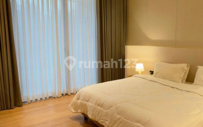 Rumah Mewah Kota Baru Parahyangan Kbp Ada Lift Pribadi, LT 420 LB 550 - Tatar Ratnasasih