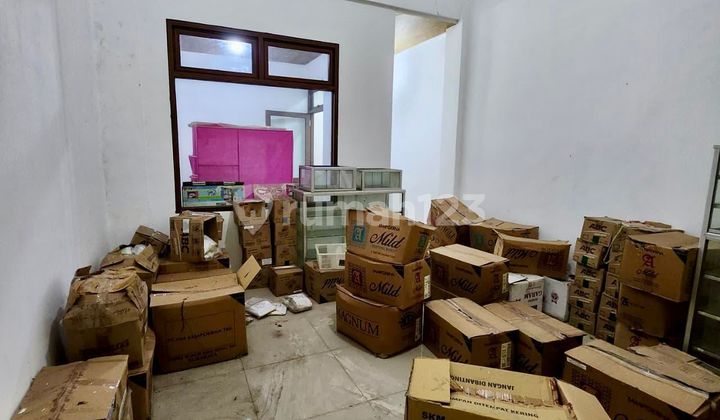 Bangunan Usaha Dijual Harga 2 M, LB 225 M², Akses Jalan Lebar 10 Meter