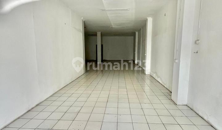 For Rent: Strategic Shop House on Kiara Condong Street – Suitable for Various Businesses