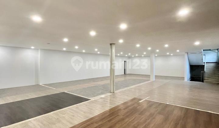 Exclusive Shop House on Main Pasirkaliki Road Bandung – Prime Location for Growing Business Exclusive Shop House on Main Pasirkaliki Road Bandung – Prime Location for Growing Business