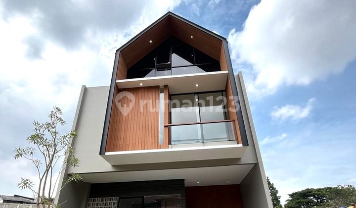 Rumah Eco Green Riverside Residence di Setraduta Rumah Eco Green Riverside Residence di Setraduta