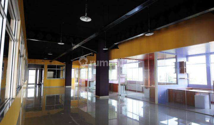 Bangunan Megah Strategis Cocok Untuk Kantor di Mainroad Cimindi 14