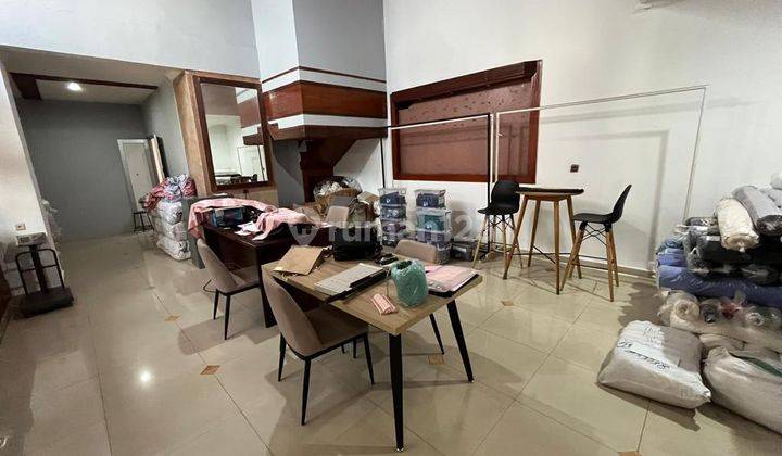 Rumah Hitung Tanah Ex Kantor + Konveksi di Cipaganti, Bandung 2