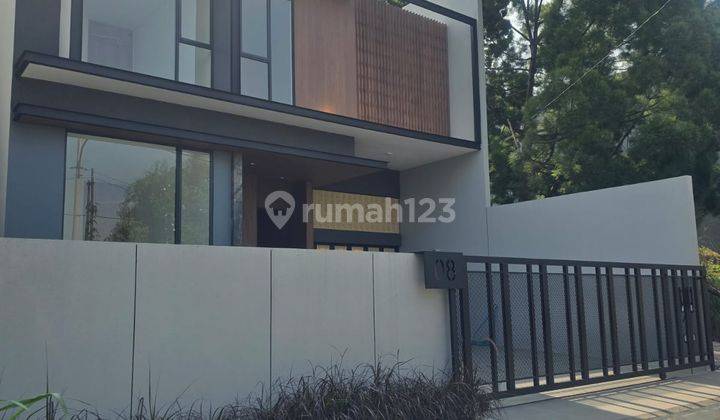 Dijual Rumah Baru Siap Huni di Setra Duta, Bandung 2