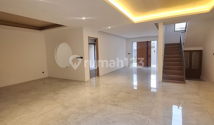 Rumah Terawat dan Siap Huni di Mekarwangi Bandung Rumah Terawat dan Siap Huni di Mekarwangi Bandung