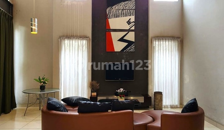 Rumah View Danau di KBP Tatar Ratnasasih Bandung