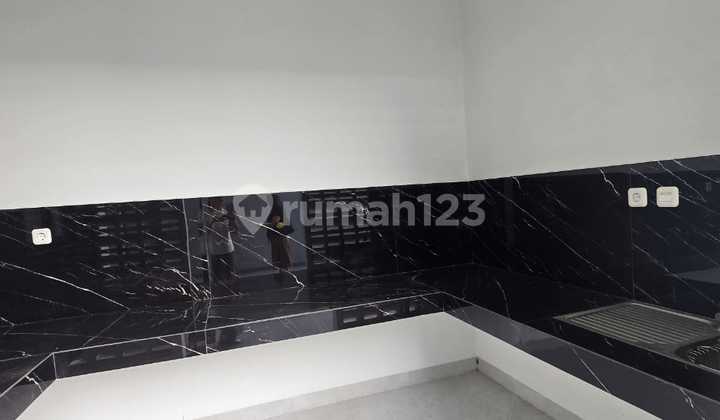 2-Story New House in Setraduta Grande 2