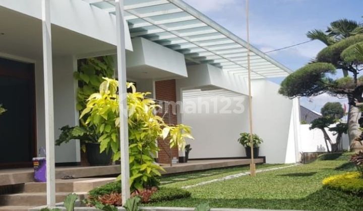 Rumah Terawat Siap Huni di Setrasari Kulon Bandung