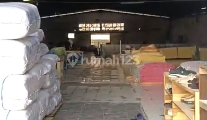 Pabrik Ruang Usaha Plastik di Majalaya Bandung